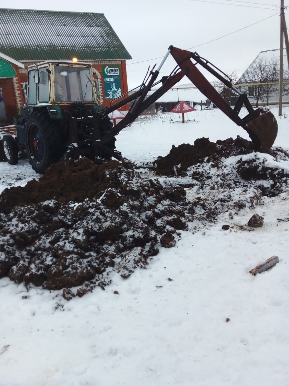 Ремонт водопроводных сетей в с.Старые Верхиссы.